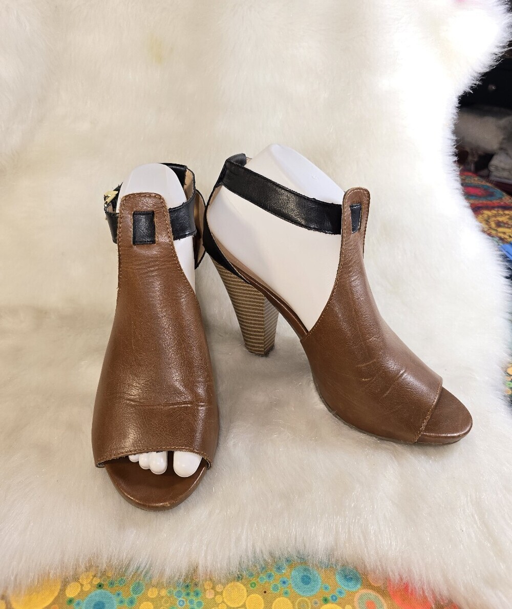 Bongo Ballade Brown Began Peep-Toe Sandal with Black Heel & Ankle Strap